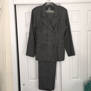 Vintage Victoria Ashley women’s 3 piece suit set